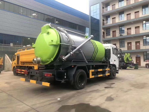 國(guó)六東風(fēng)專底吸污車(chē)價(jià)格及圖片解析 12方清洗吸污吸糞車(chē)報(bào)價(jià)指南